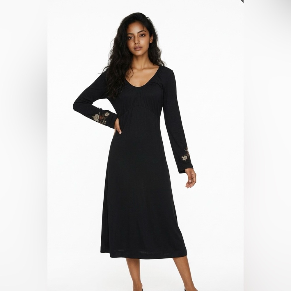 Poleci Black Long Sleeve Midi Dress with Embroidered Sleeves and Tie in Shoul